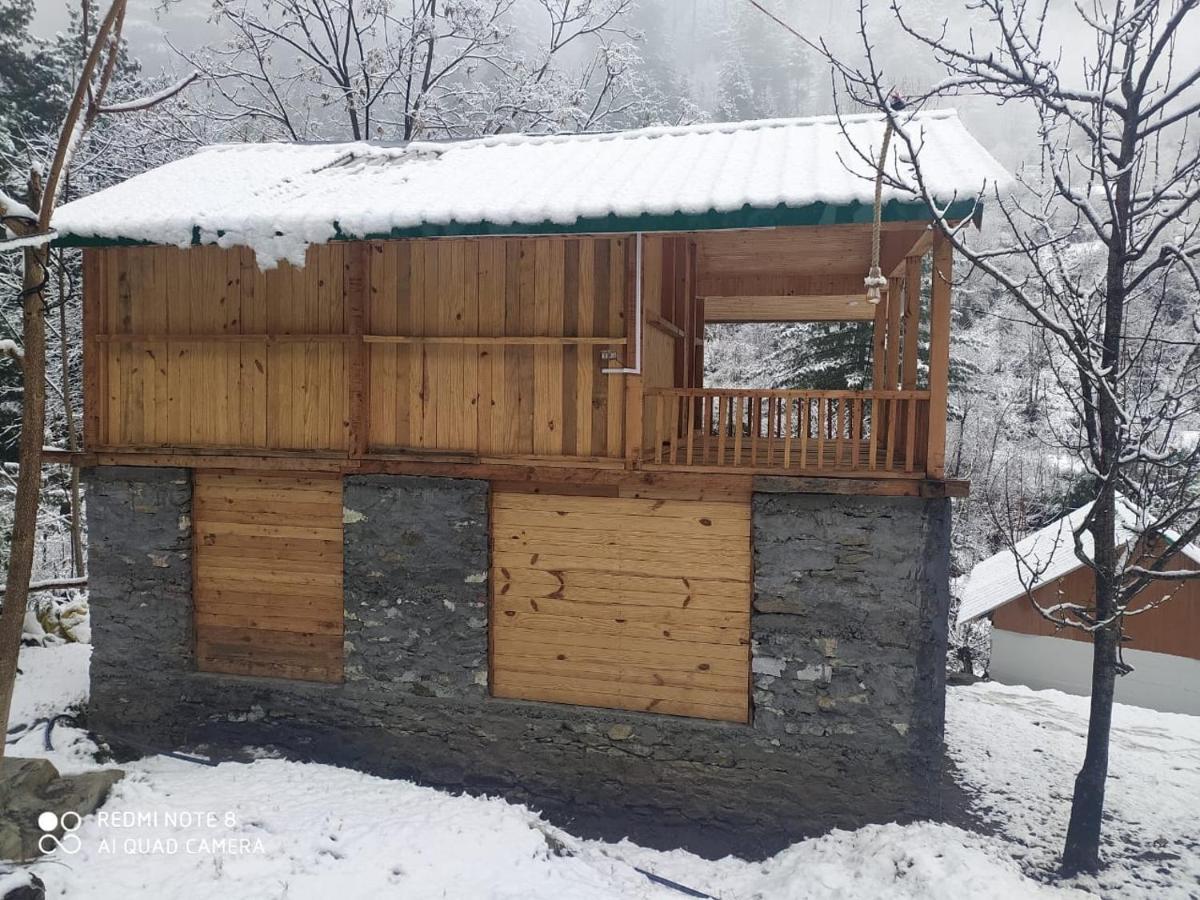 Moksha - By The River Vila Jibhi Exterior foto